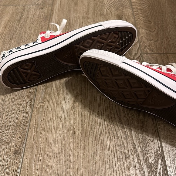 Converse - Picture 4 of 5